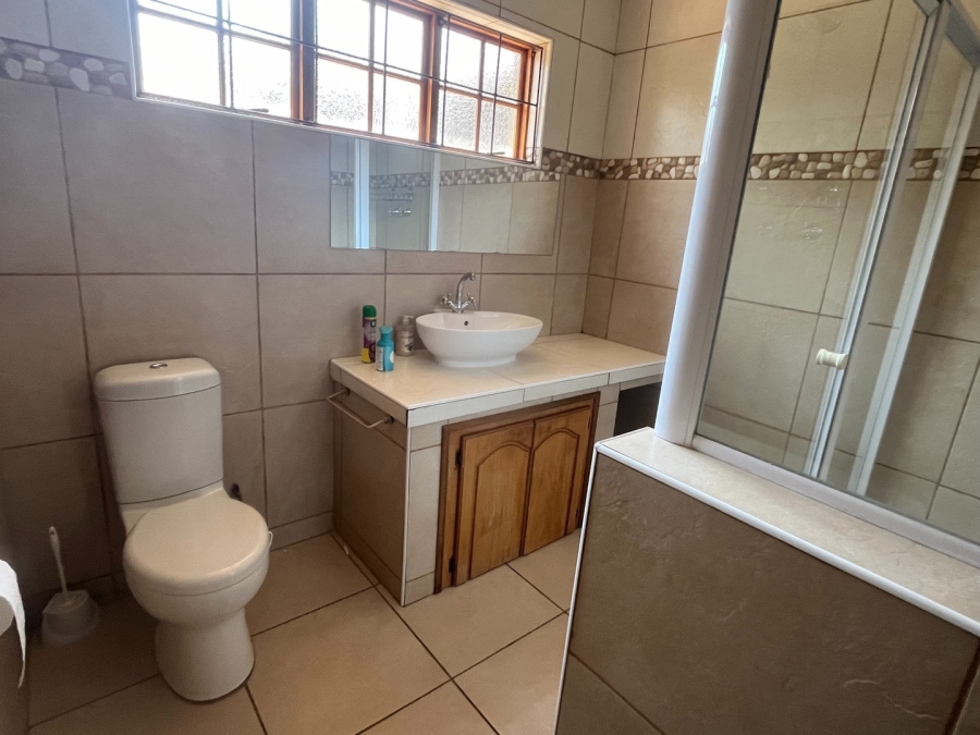 5 Bedroom Property for Sale in Westdene Free State